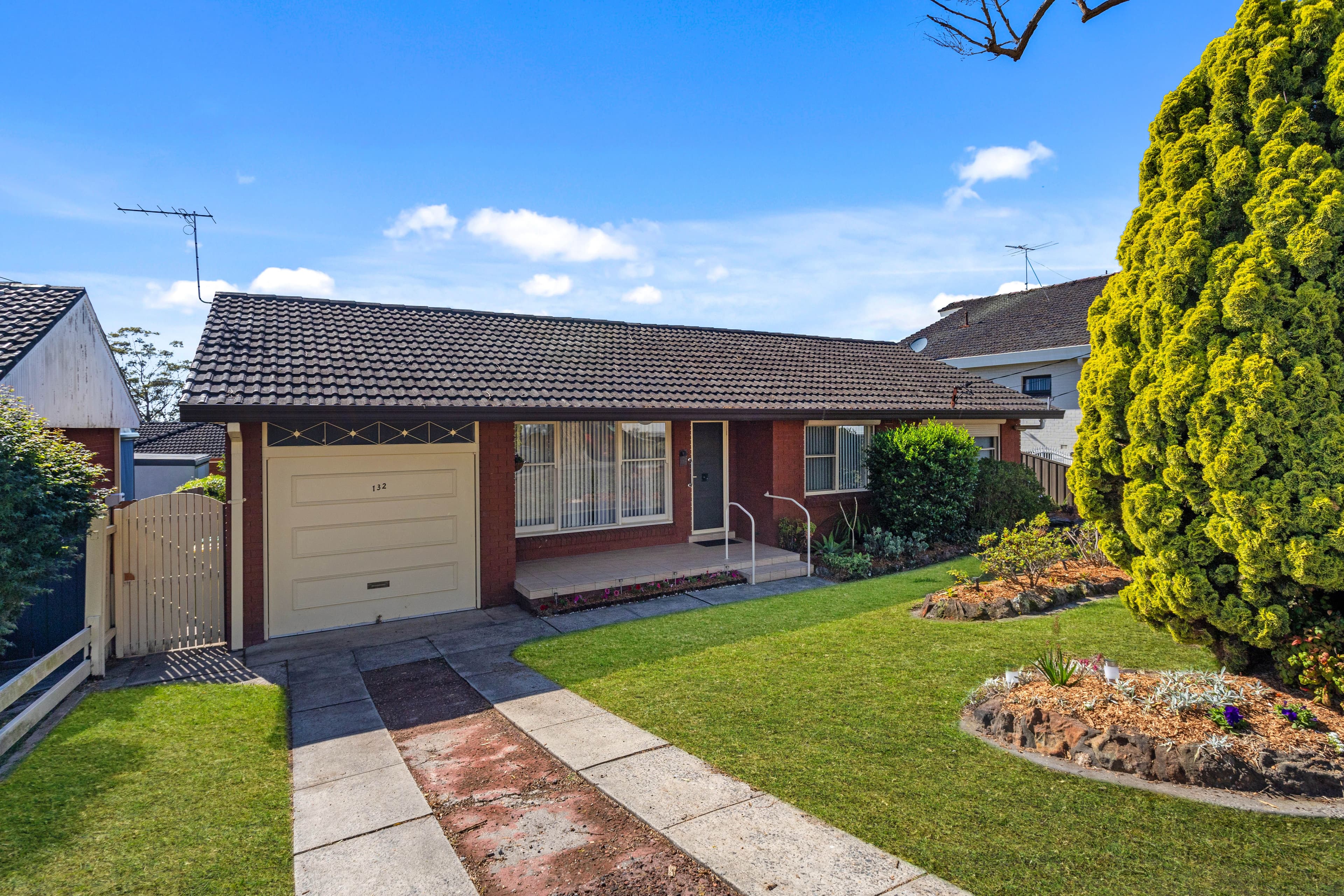 132 Bellingara Road, Miranda NSW 2228, Miranda - Image 1