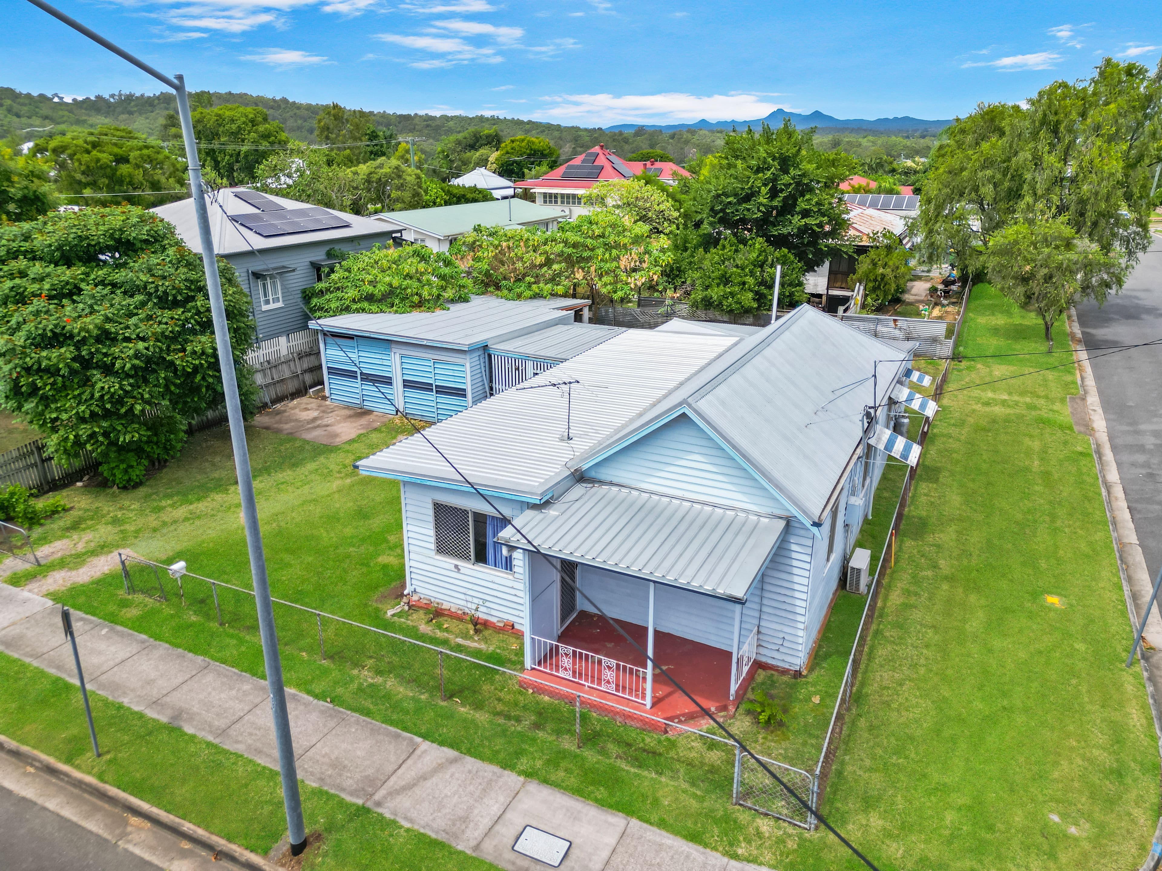 175 Blackstone Road, Silkstone QLD 4304, Silkstone - Thumbnail 5