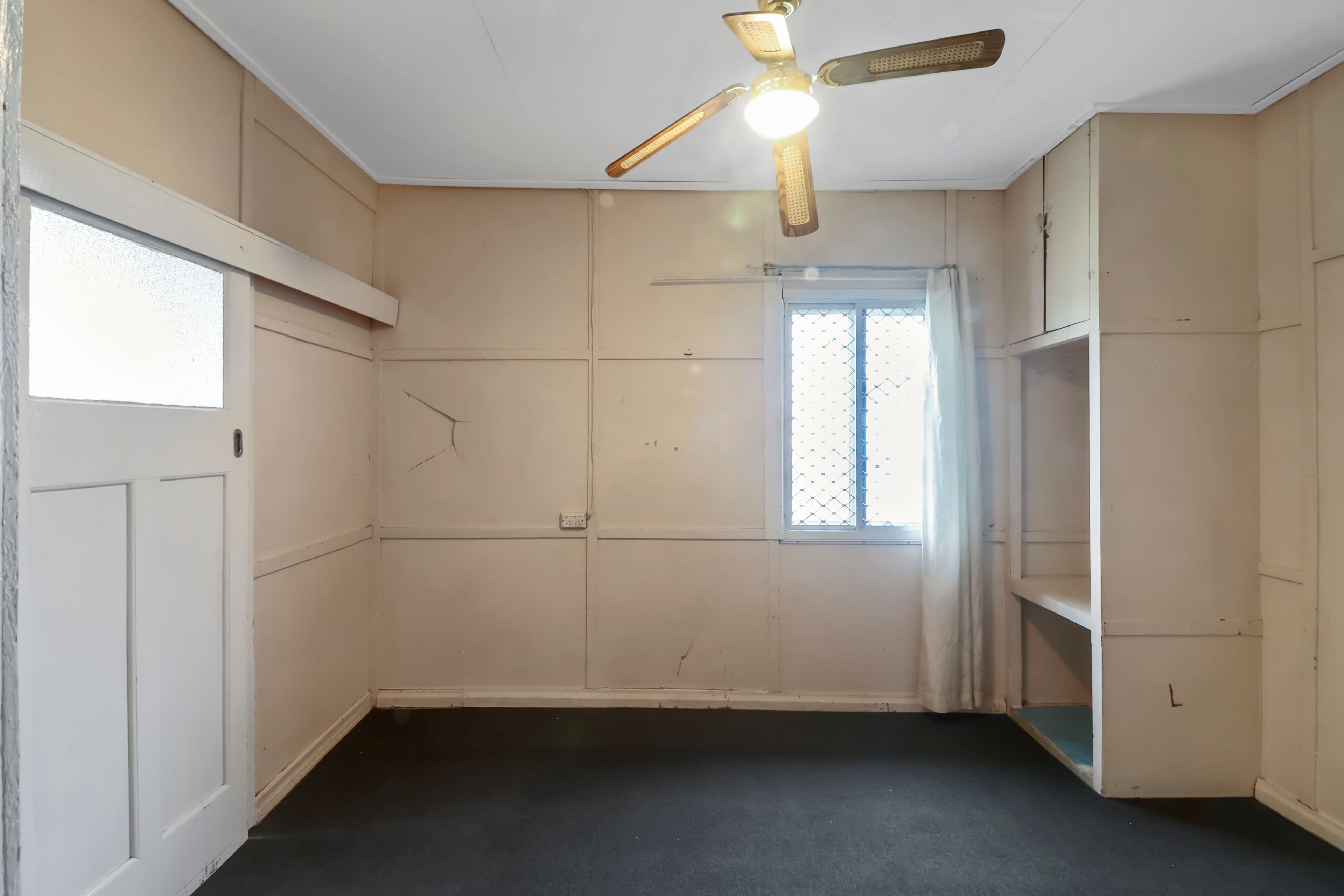 175 Blackstone Road, Silkstone QLD 4304, Silkstone - Thumbnail 8