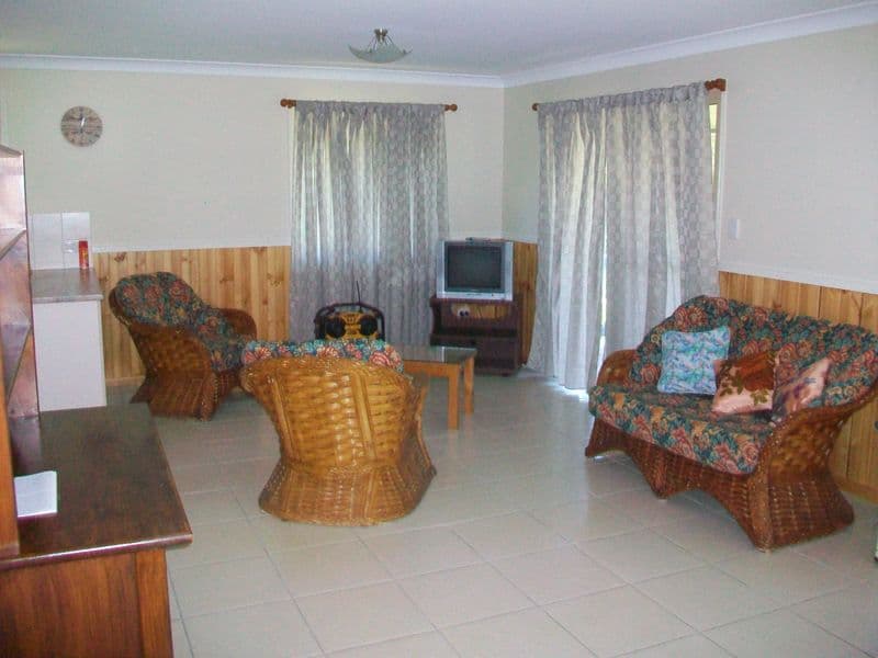10 Pao Pao, RUSSELL ISLAND QLD 4184, Russell Island - Thumbnail 5