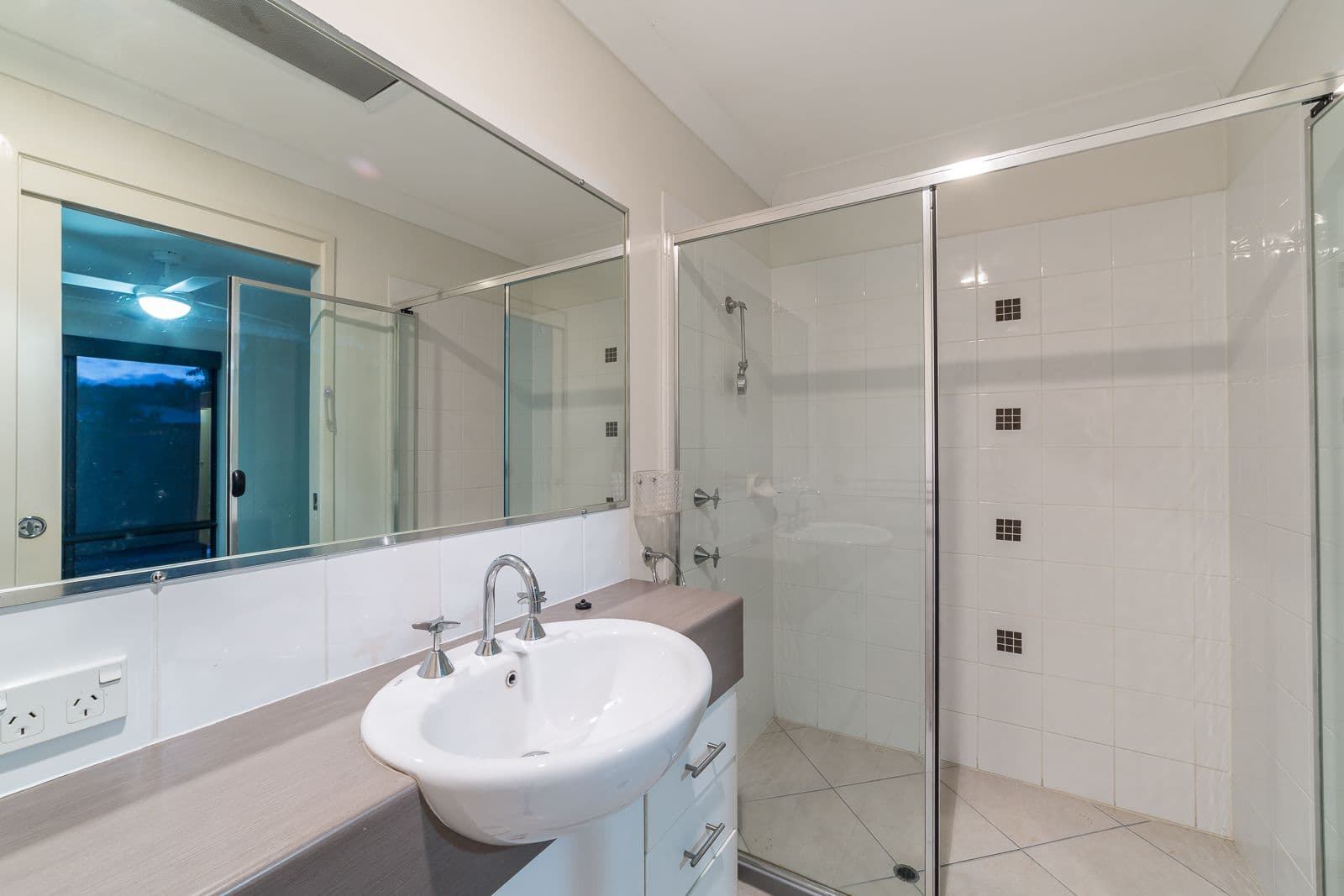9 Freestone Drive, Upper Coomera QLD 4209, Upper Coomera - Thumbnail 8