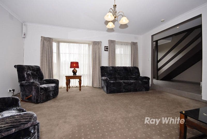 8 Simmonds Court, WANTIRNA SOUTH VIC 3152, Wantirna South - Thumbnail 5
