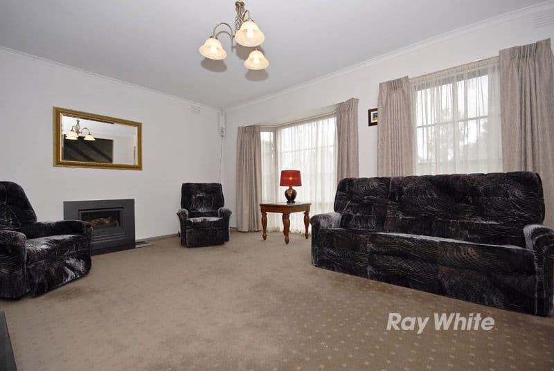 8 Simmonds Court, WANTIRNA SOUTH VIC 3152, Wantirna South - Thumbnail 6