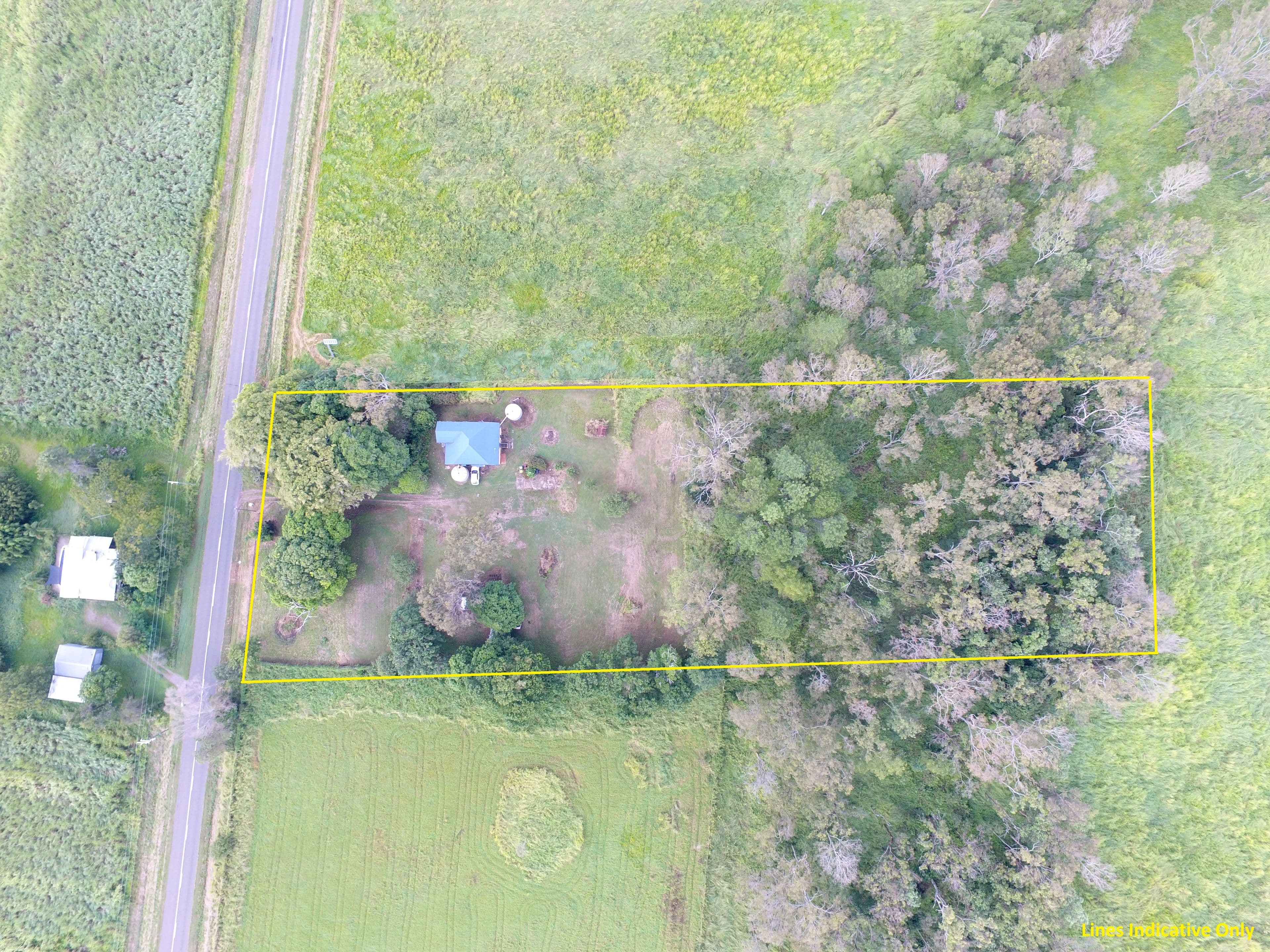 633 West Plane Creek, Sarina QLD 4737, Sarina - Thumbnail 2
