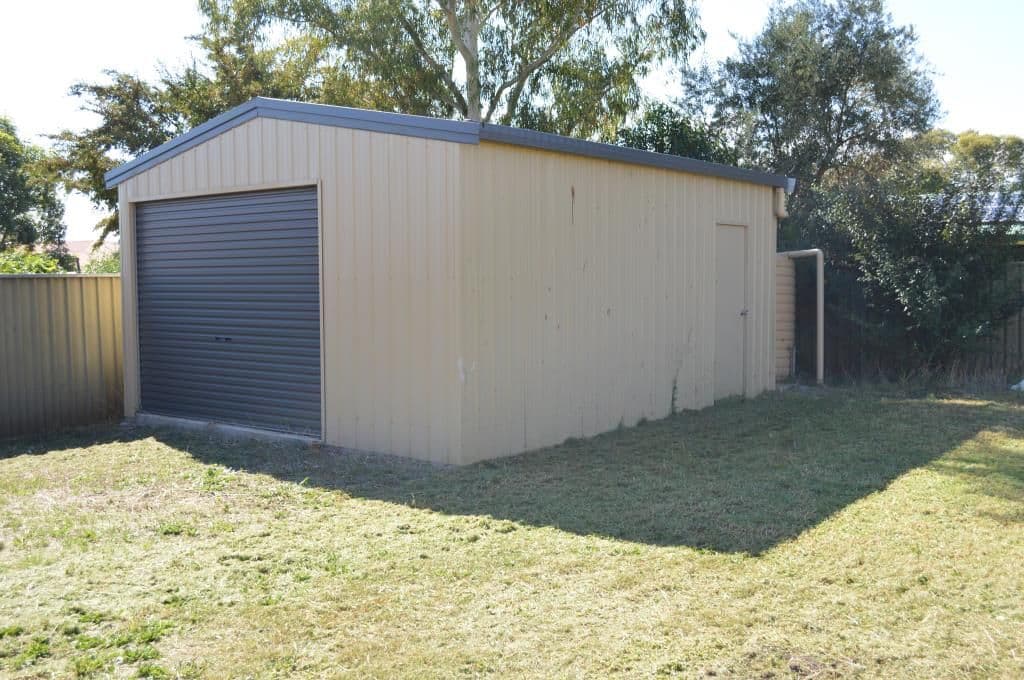 17 Eden Park Avenue, DUBBO NSW 2830, Dubbo - Thumbnail 3