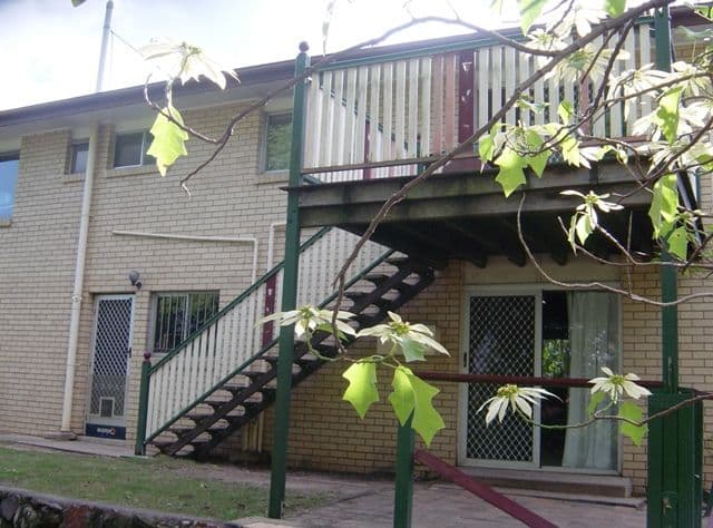 98  Tavistock Street, OXLEY QLD 4075, Oxley - Thumbnail 2