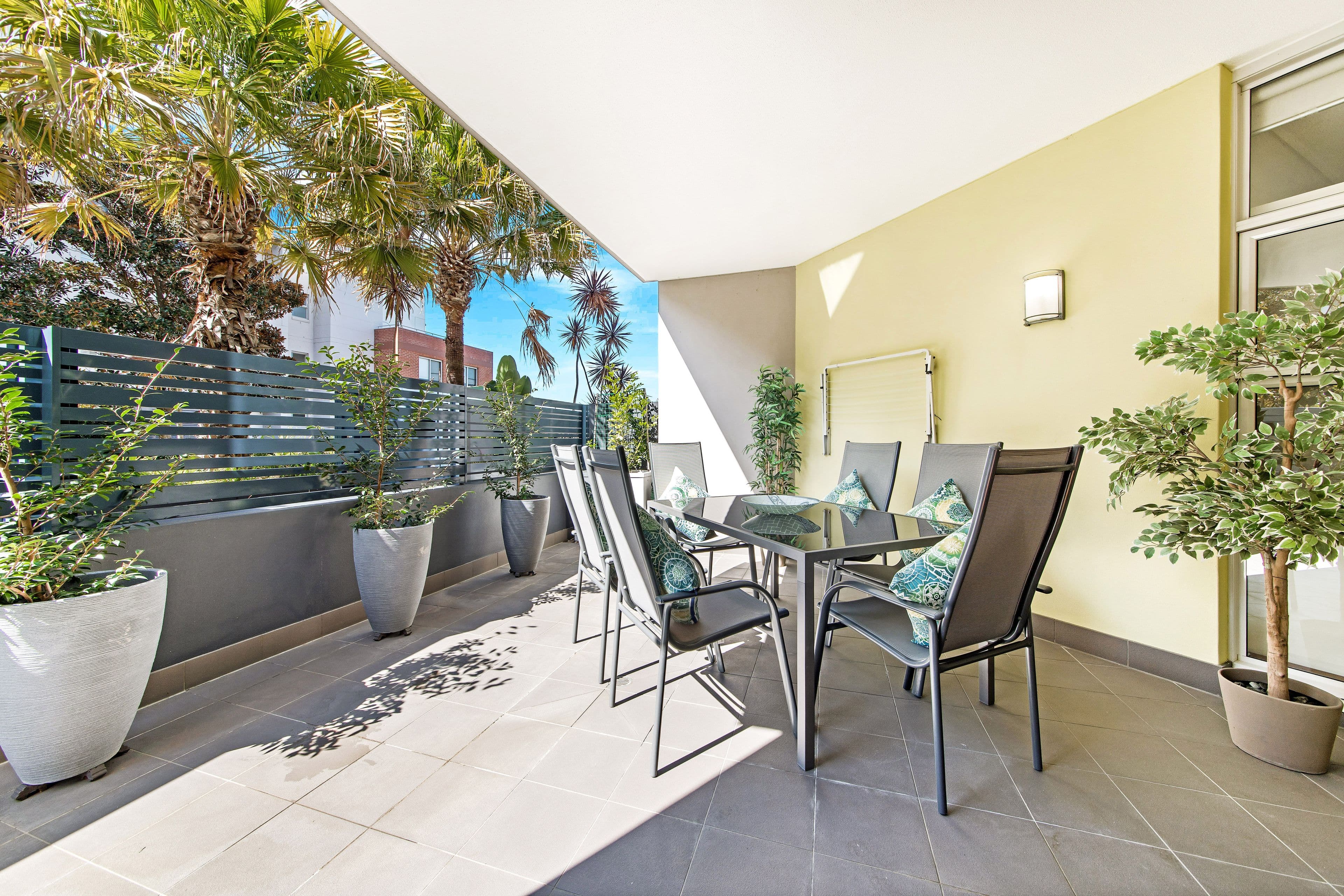69 Camms Road, Cranbourne - Thumbnail 2