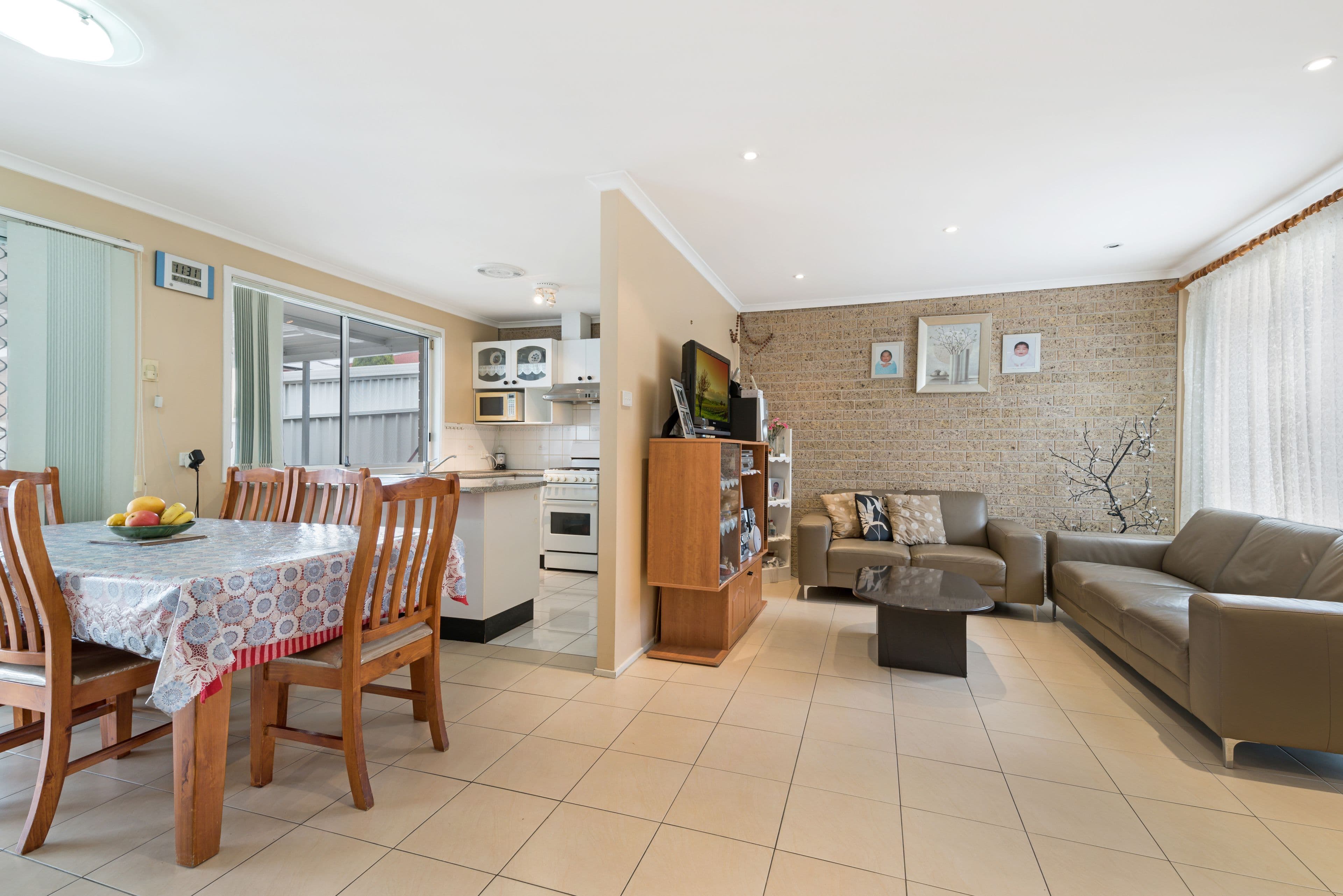 6 Aukane Street, Green Valley - Thumbnail 4