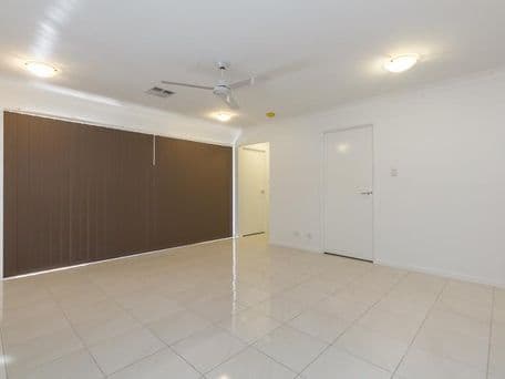 19 Antelope Street, Dakabin QLD 4503, Dakabin - Thumbnail 4