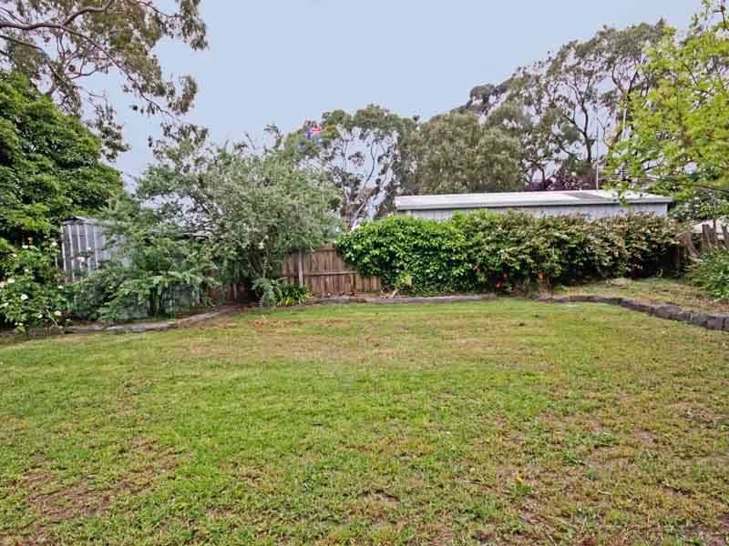 5 Patonga Cresent, GROVEDALE VIC 3216, Grovedale - Thumbnail 2