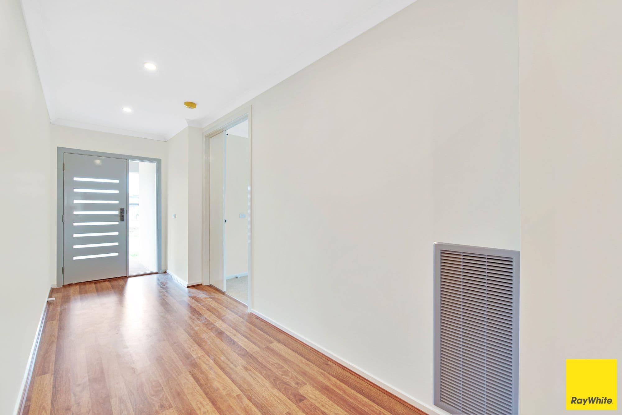 12 Loganberry Road, Manor Lakes VIC 3024, Manor Lakes - Thumbnail 2