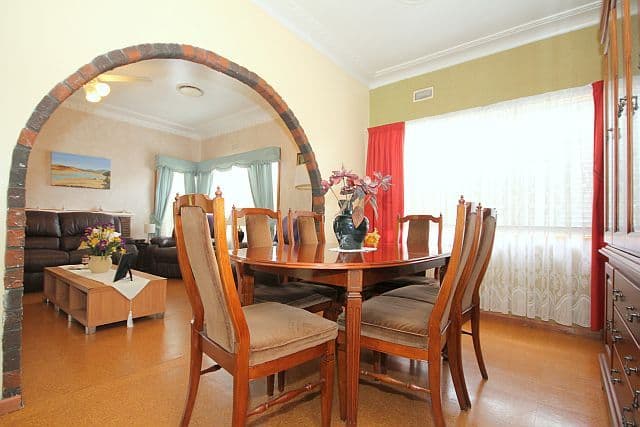 19 Cowl Street, GREENACRE NSW 2190, Greenacre - Thumbnail 4