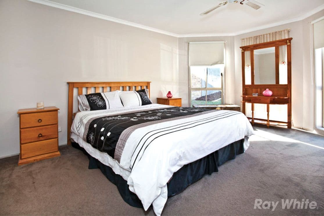 7 Splendens Walk, NARRE WARREN VIC 3805, Narre Warren - Thumbnail 5