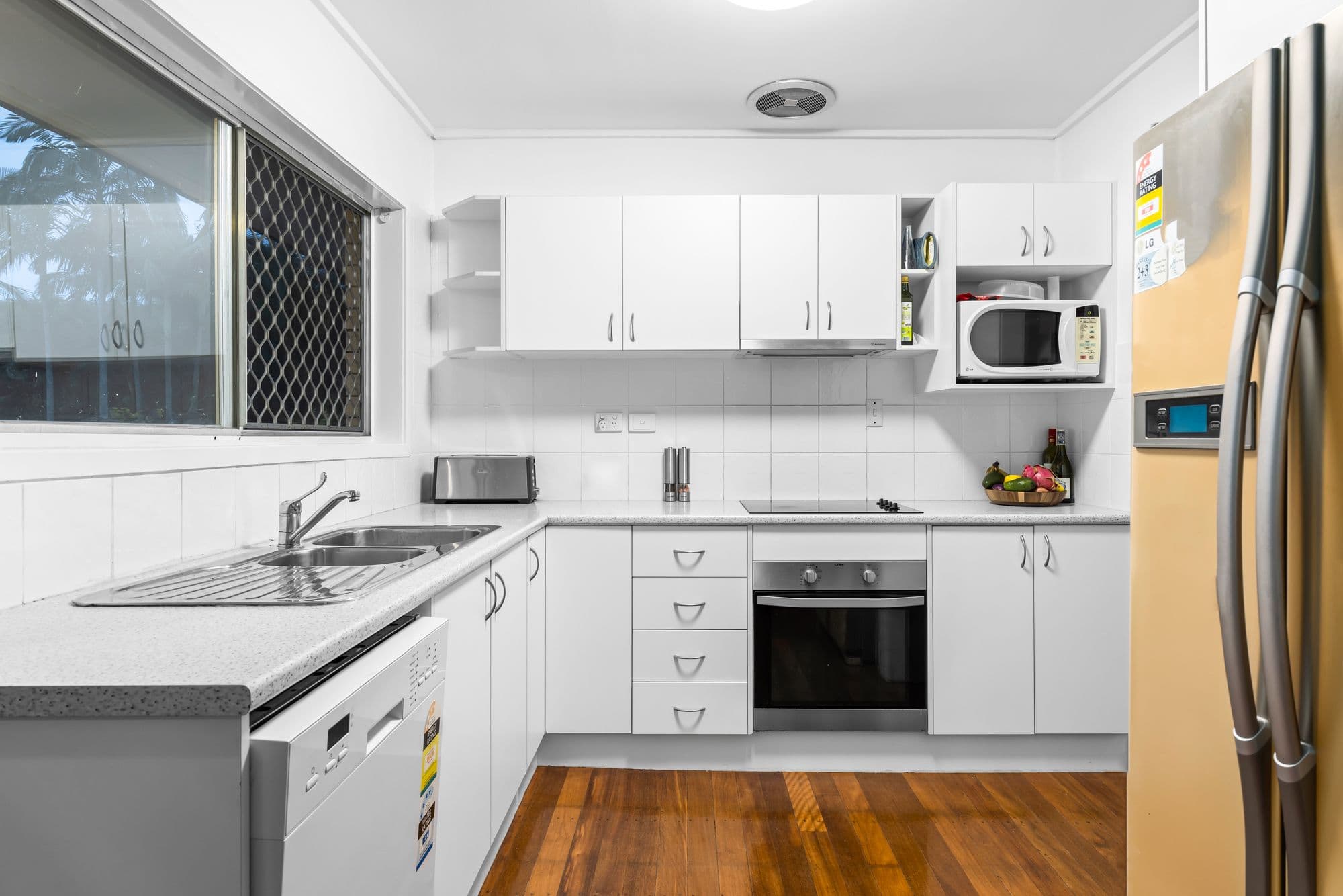 40 Fairlawn Street, Nathan QLD 4111, Nathan - Thumbnail 3