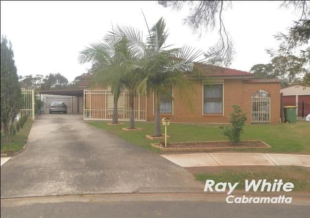 8 Carina Place, St Johns Park NSW 2176, St Johns Park - Image 1