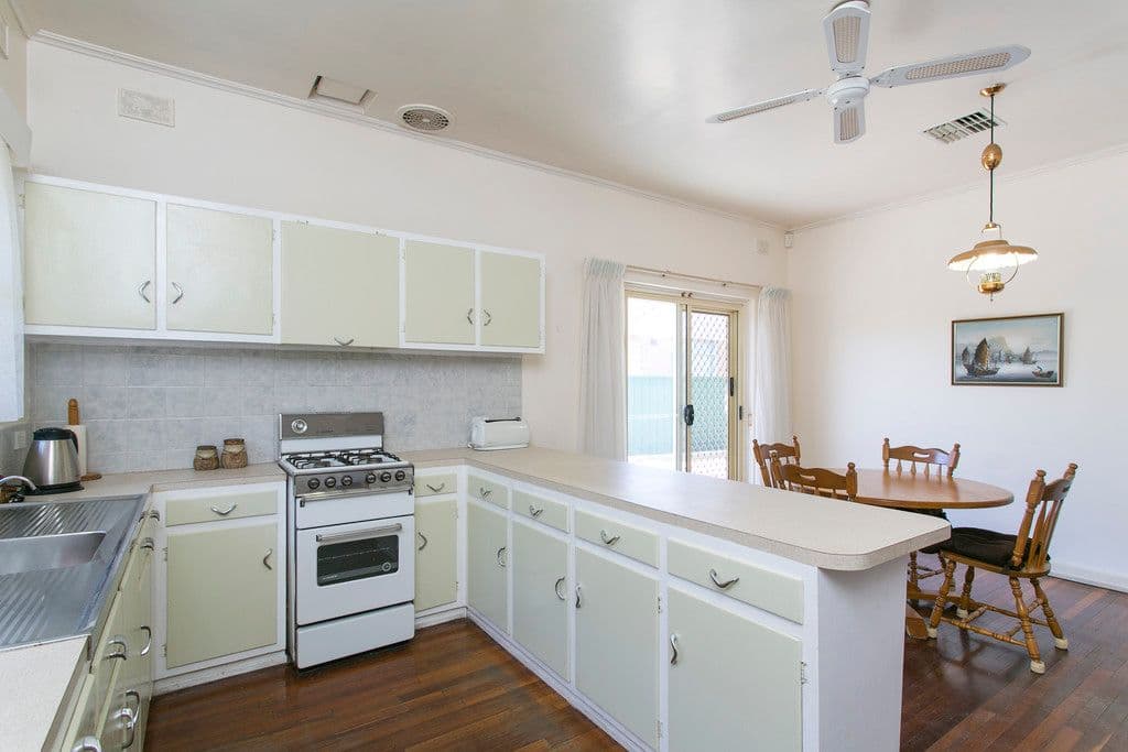 2 Sunset Crescent, GRANGE SA 5022, Grange - Thumbnail 5