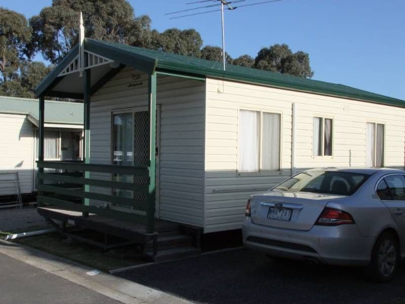 Cabin 75 Blue Gum Residential Park, BEACONSFIELD VIC 3807, Beaconsfield - Thumbnail 2