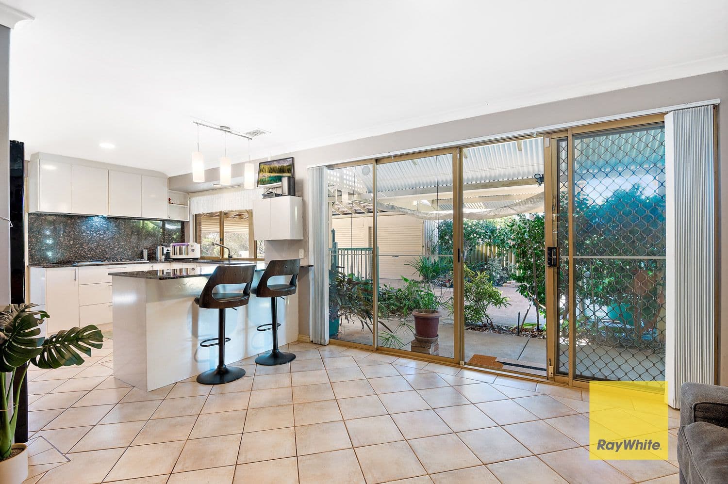 39 Ragamuffin Terrace, Willetton WA 6155, Willetton - Thumbnail 5