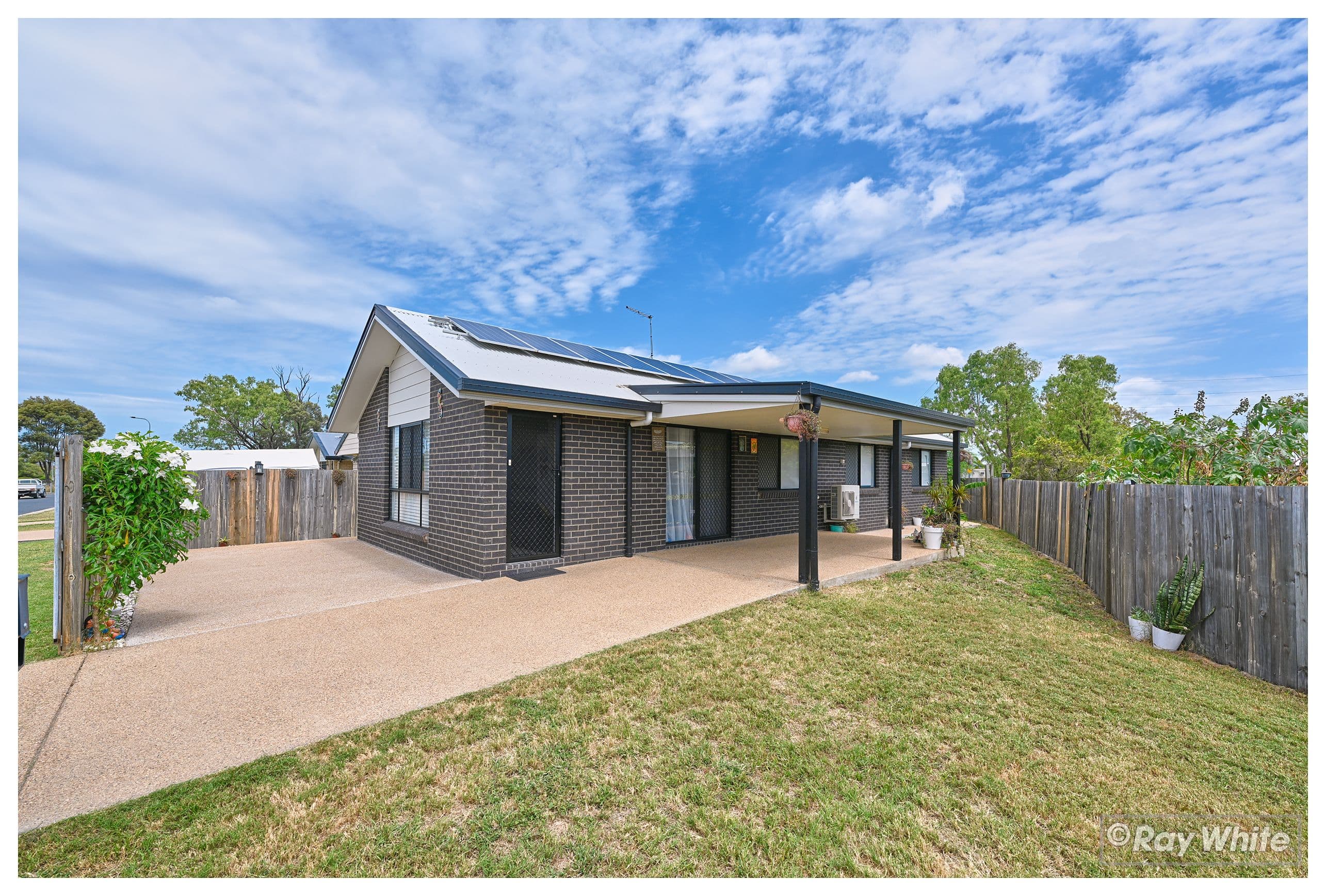 2 Jomarant Place, Kawana QLD 4701, Kawana - Image 1