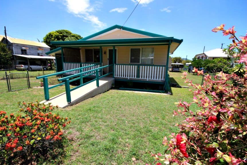 5 Johnston Street, Sarina QLD 4737, Sarina - Image 1