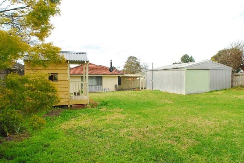 3 Hair Court, BEACONSFIELD VIC 3807, Beaconsfield - Thumbnail 2