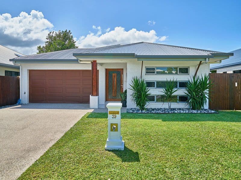 39 Seaways Street, Trinity Beach QLD 4879, Trinity Beach - Thumbnail 2