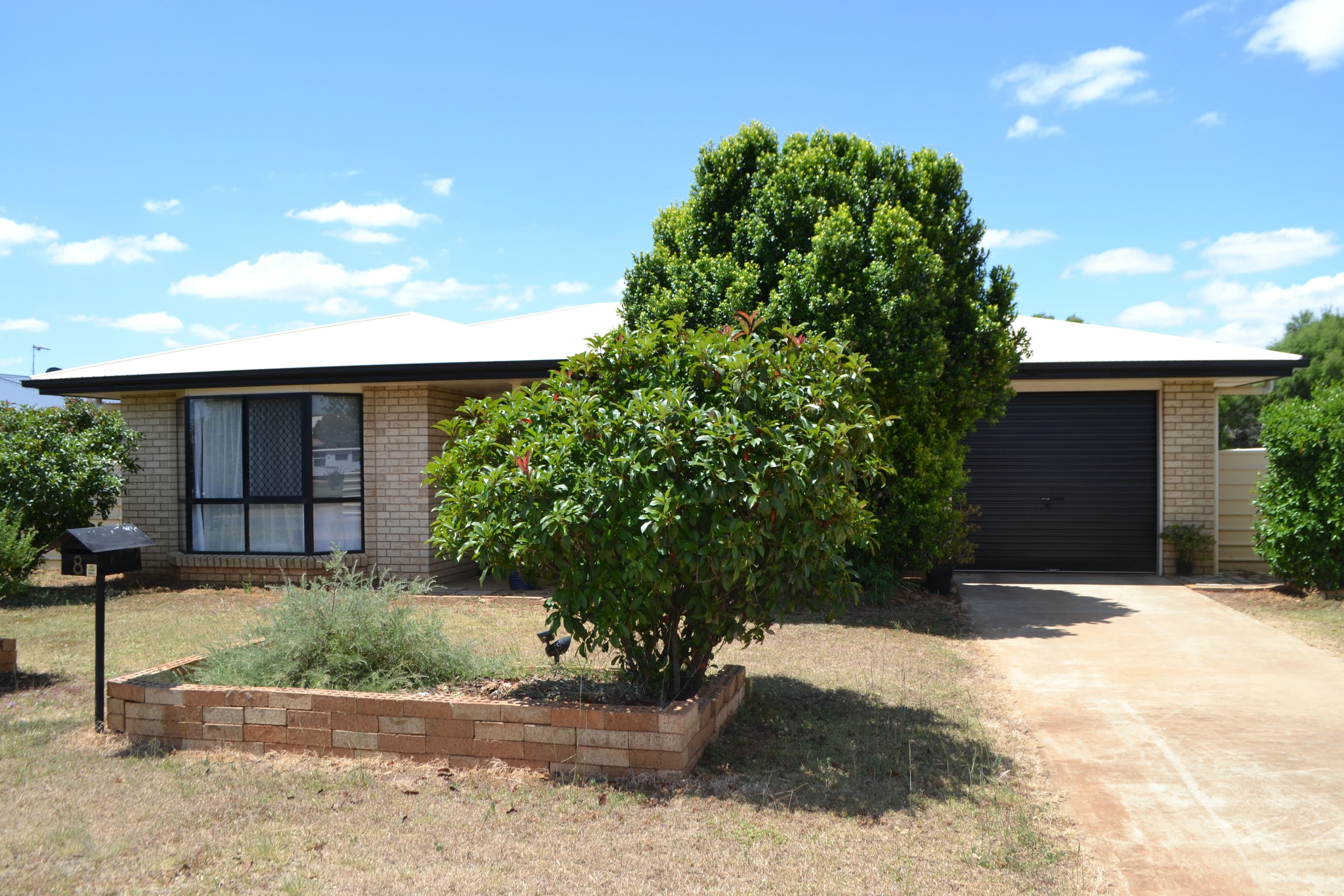 8 Lynne Court, Oakey QLD 4401, Oakey - Image 1