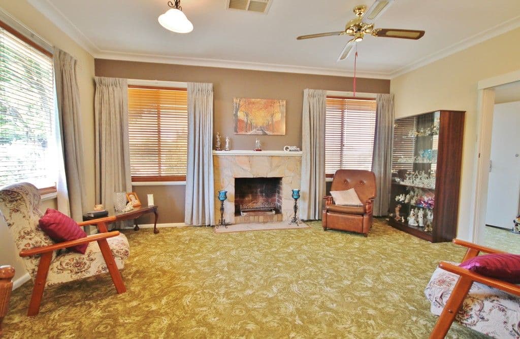 1 Hills Street, Young NSW 2594, Young - Thumbnail 3