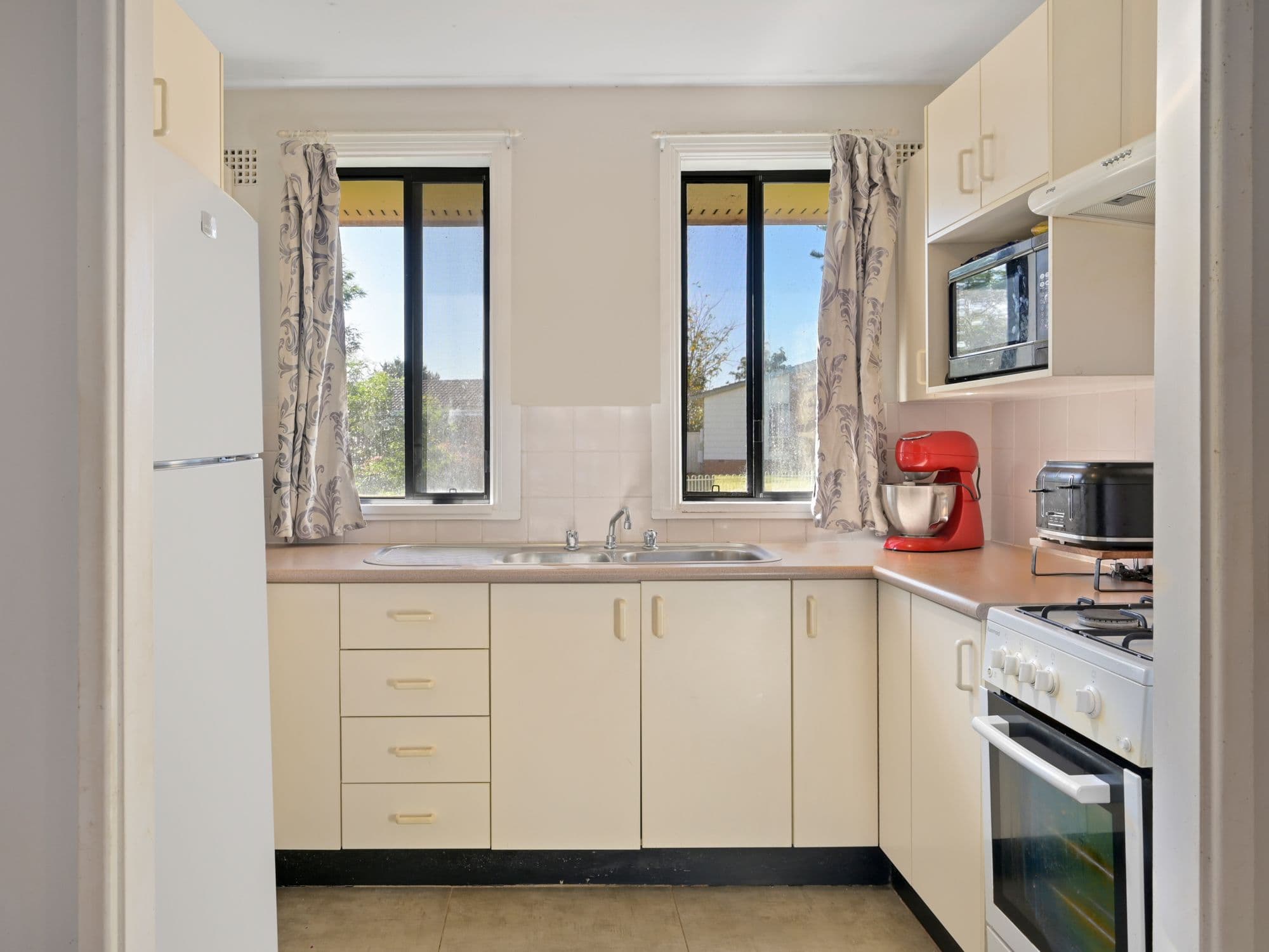 285 Riverside Drive, Airds NSW 2560, Airds - Thumbnail 2