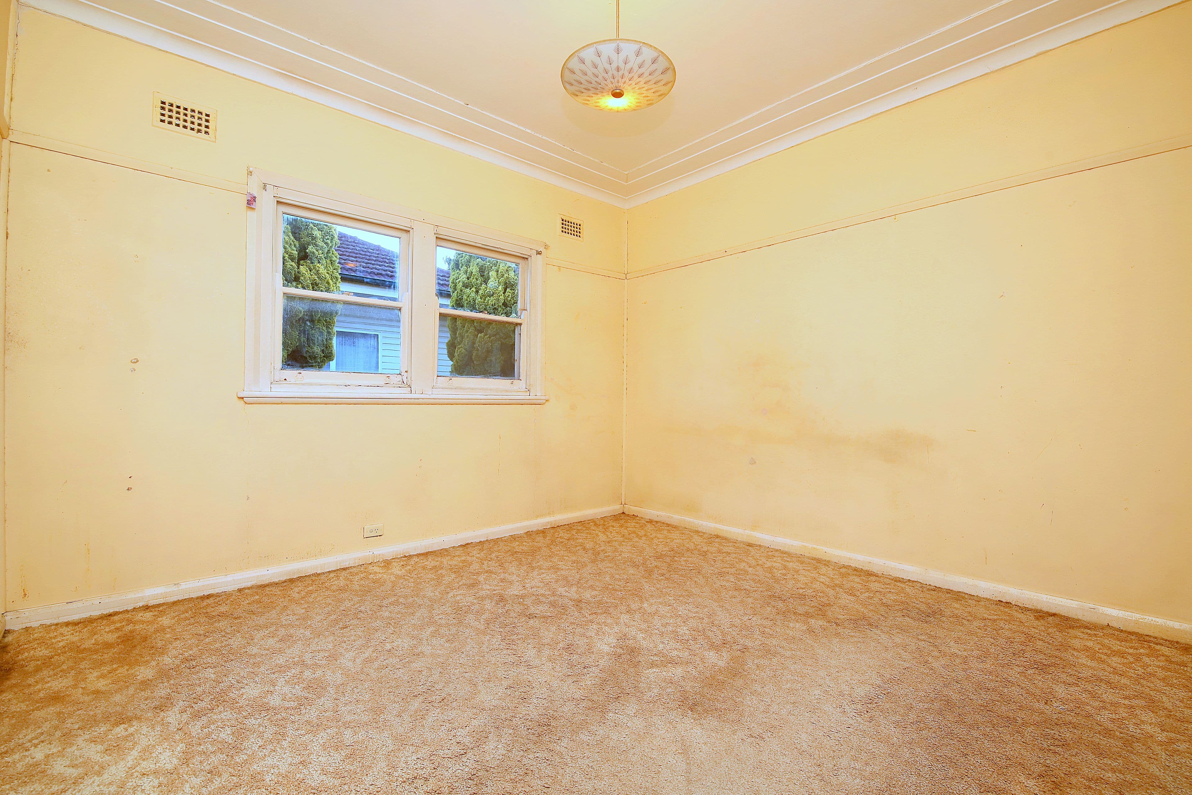 14 Winspear Avenue, Bankstown - Thumbnail 7
