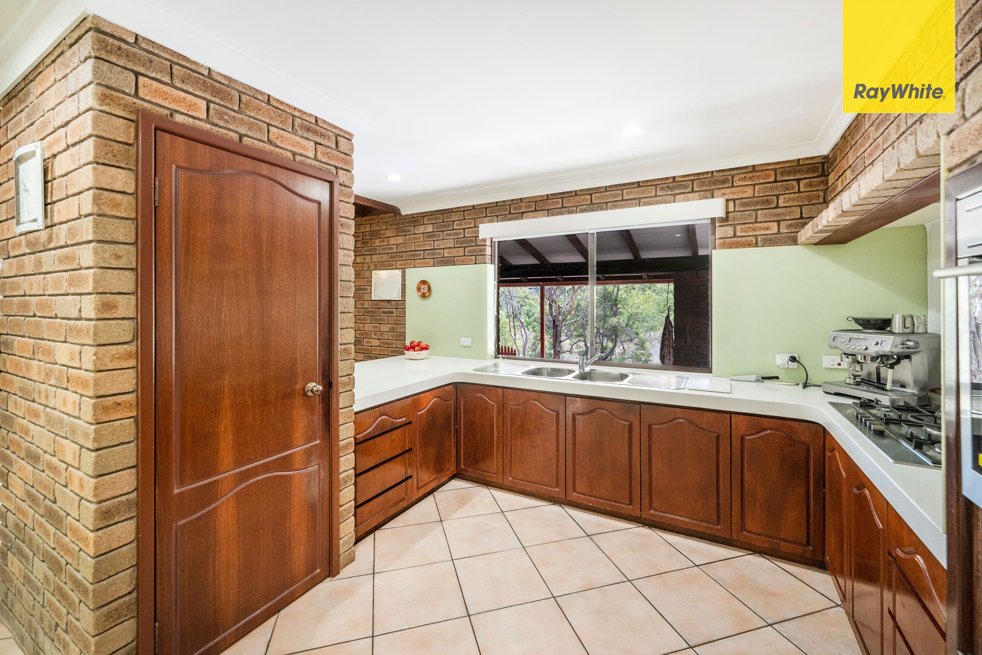 60 Throssell Road, Swan View WA 6056, Swan View - Thumbnail 8