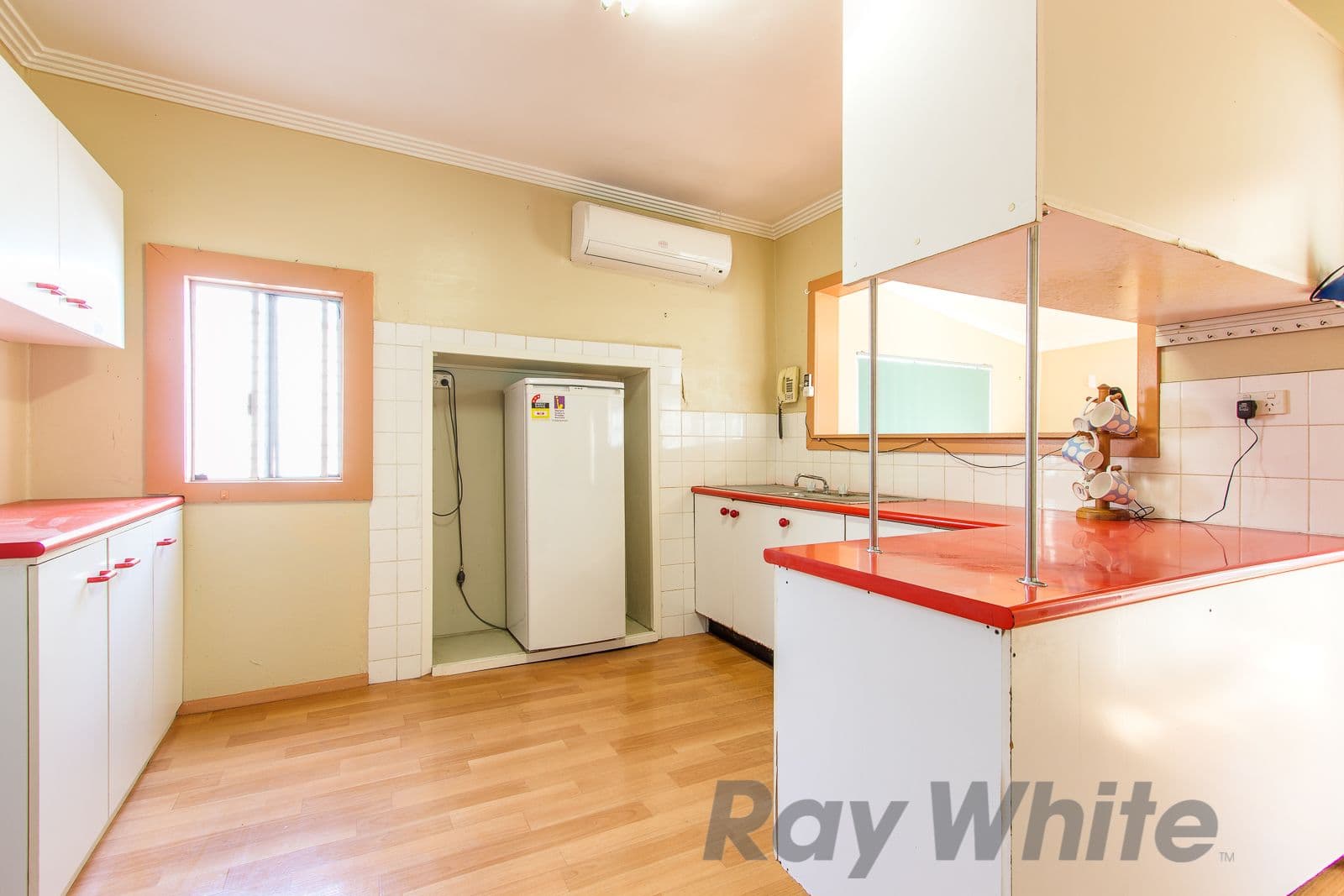 8 Bryant Street, Tighes Hill - Thumbnail 2