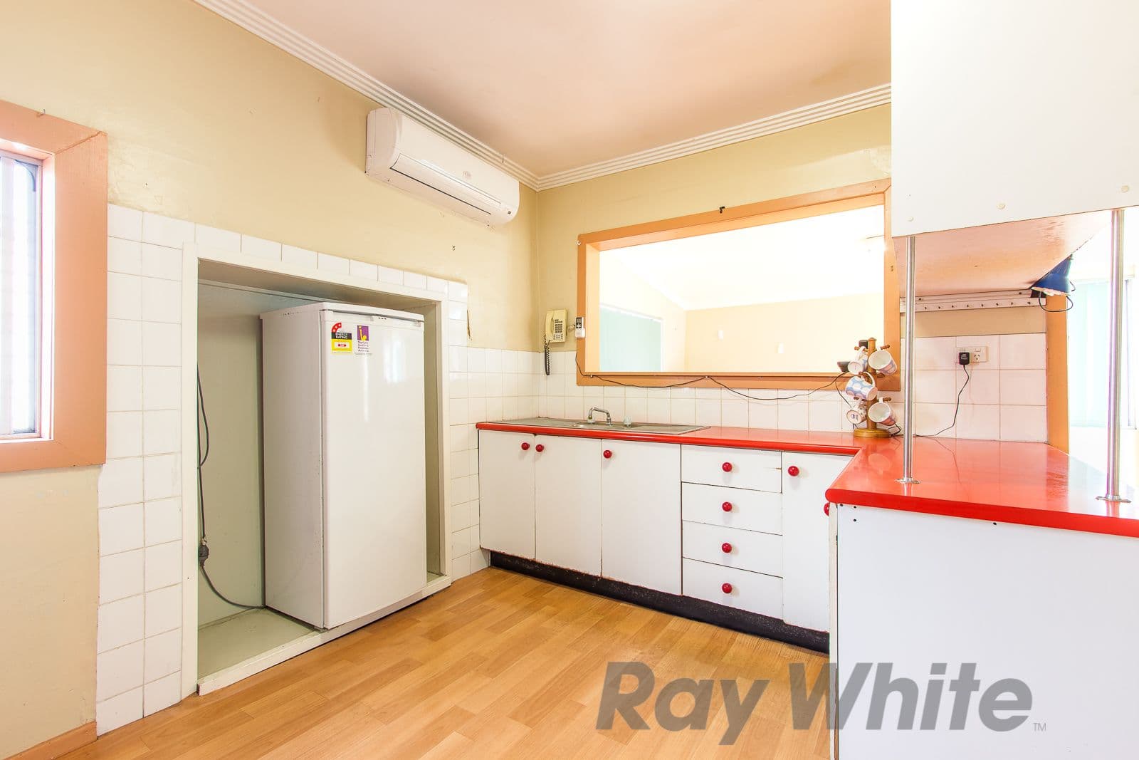 8 Bryant Street, Tighes Hill - Thumbnail 3