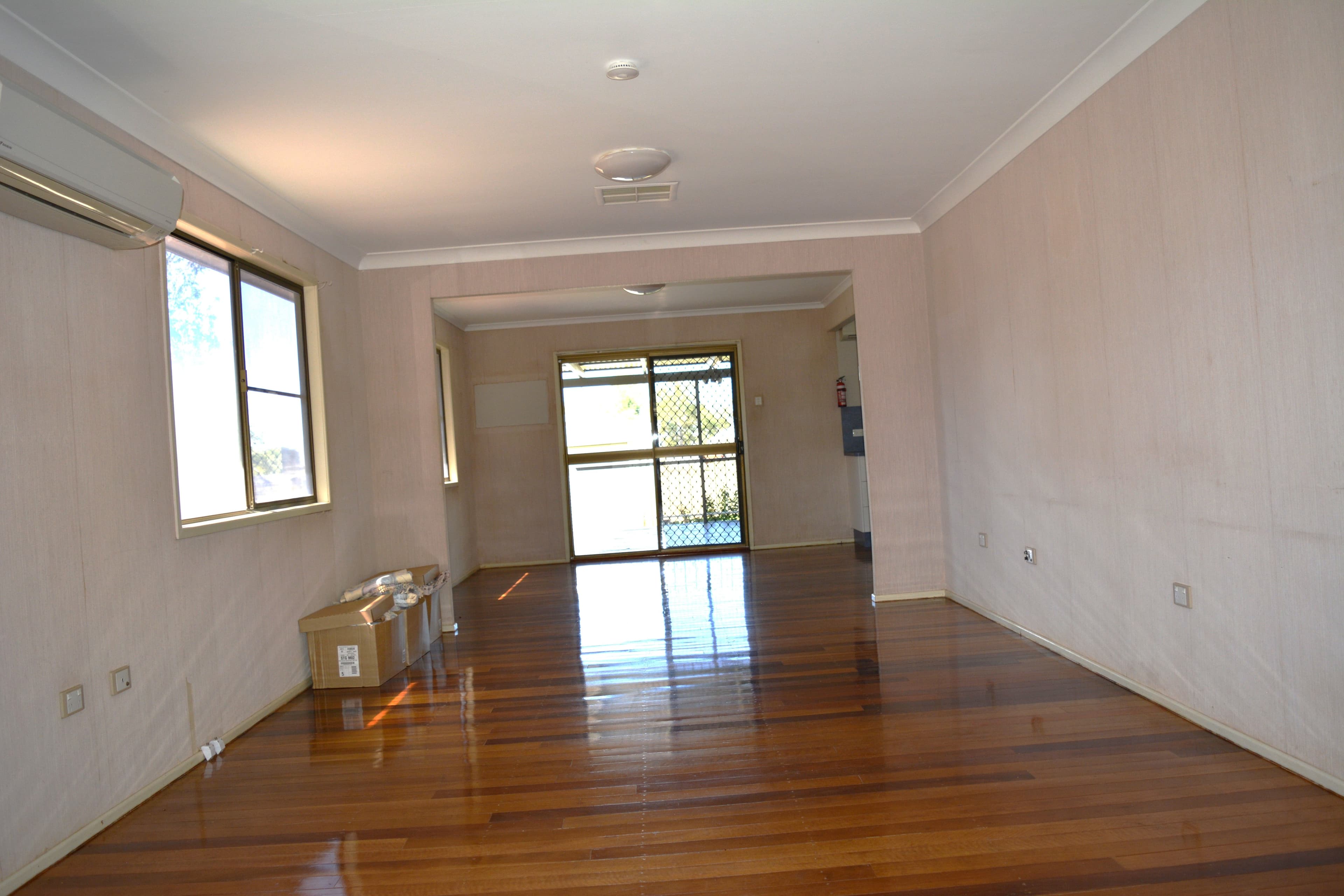 5 Mulga Street, Blackall QLD 4472, Blackall - Thumbnail 3