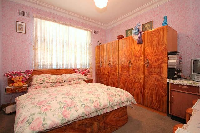 5 Ogmore Court, BANKSTOWN NSW 2200, Bankstown - Thumbnail 4