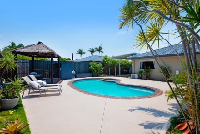 19 Tekapo Street, Broadbeach Waters QLD 4218, Broadbeach Waters - Thumbnail 2