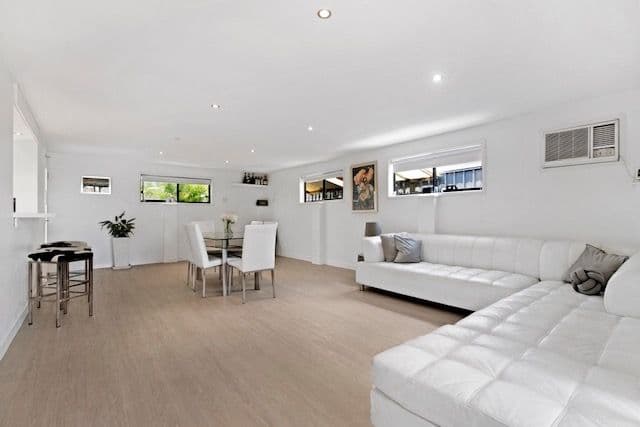 19 Tekapo Street, Broadbeach Waters QLD 4218, Broadbeach Waters - Thumbnail 5