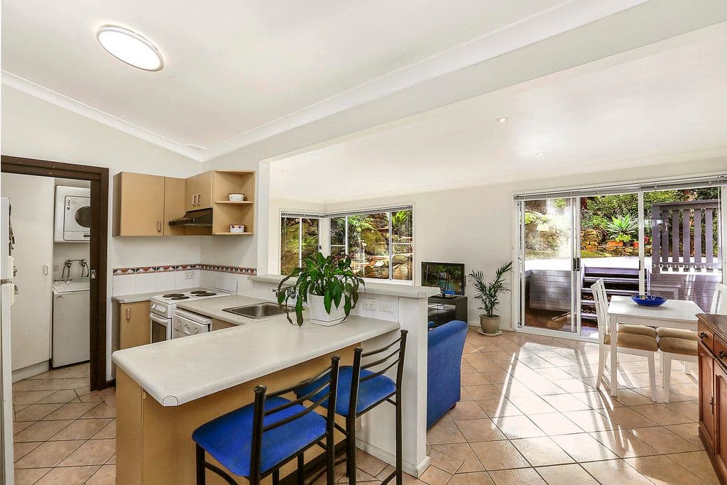 28 Gowrie Street, Shepparton, Shepparton - Thumbnail 2