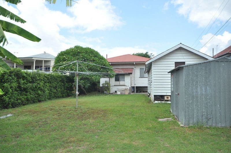 145 Main Avenue, WAVELL HEIGHTS QLD 4012, Wavell Heights - Thumbnail 4