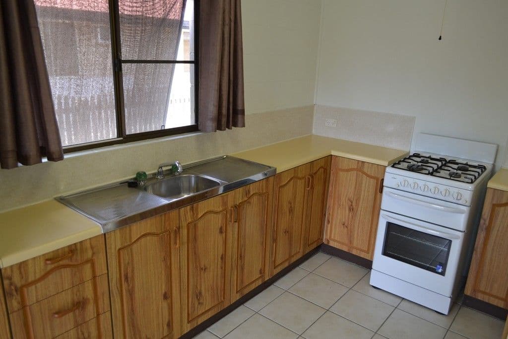 22 Limpus Avenue, Keppel Sands QLD 4702, Keppel Sands - Thumbnail 5