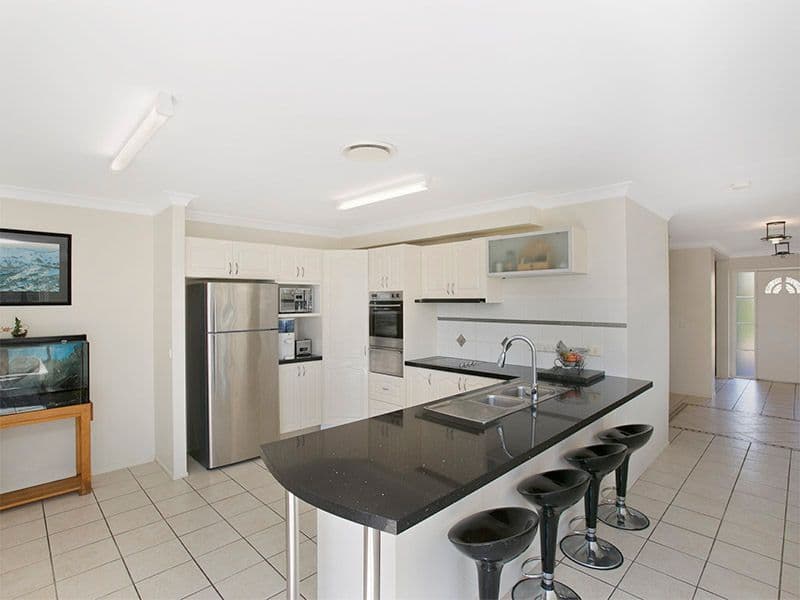 2 Silvereye Court, WORONORA HEIGHTS NSW 2233, Woronora Heights - Thumbnail 8