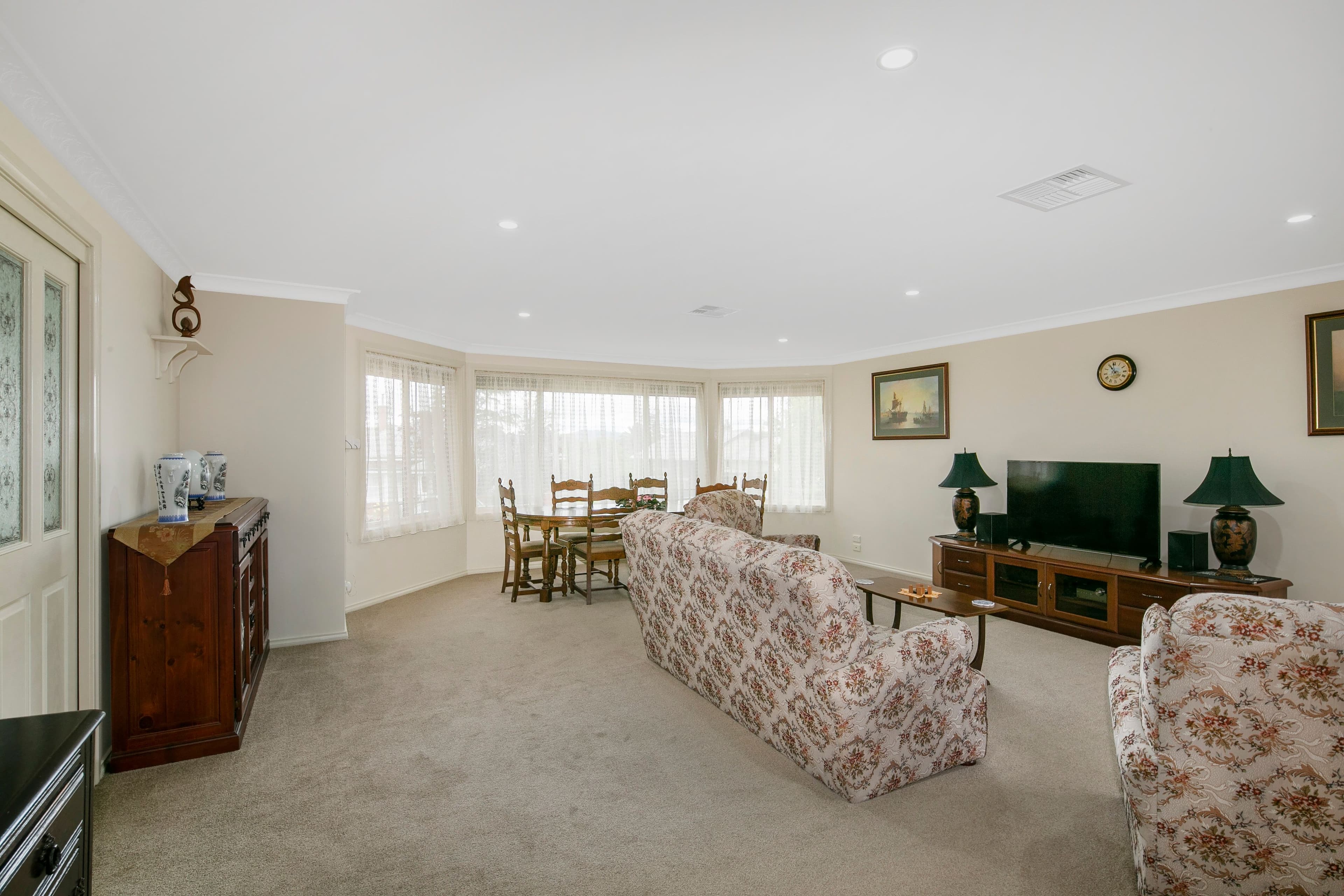6 Kadwell Street, Goulburn NSW 2580, Goulburn - Thumbnail 2