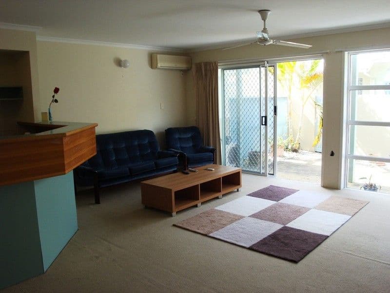 MERMAID BEACH QLD 4218, Mermaid Beach - Thumbnail 2