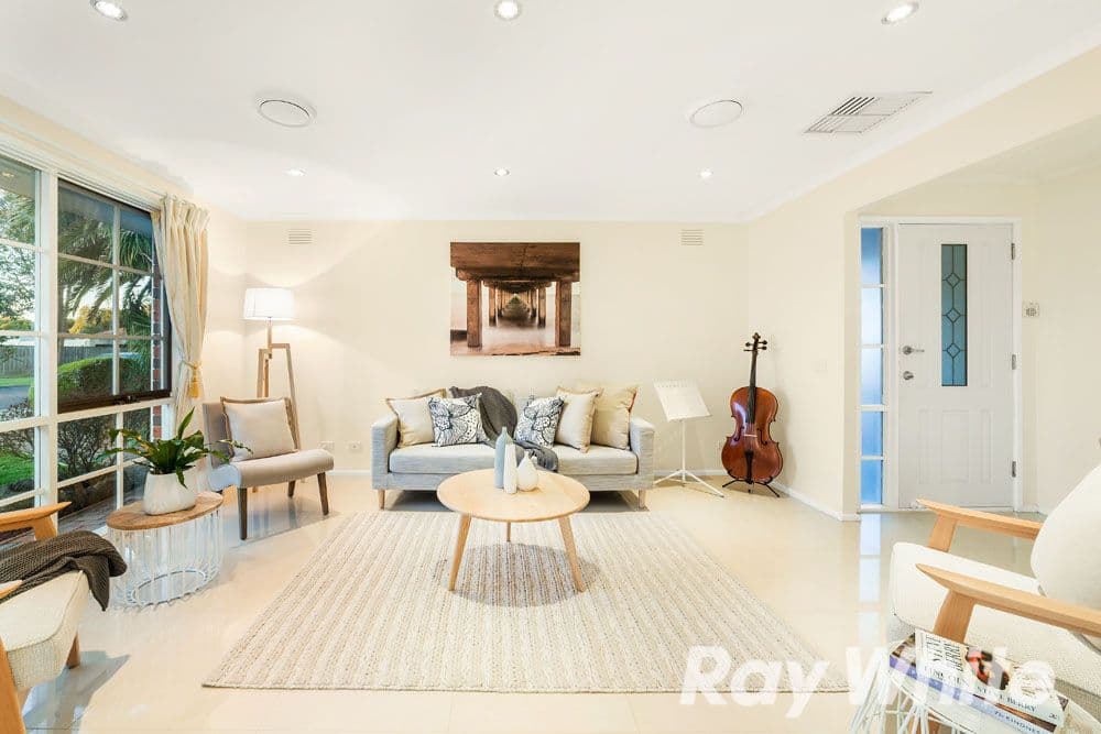 9 Hawksburn Crescent, Wantirna South VIC 3152, Wantirna South - Thumbnail 2