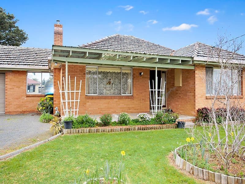 18 Wattletree Road, FERNTREE GULLY VIC 3156, Ferntree Gully - Thumbnail 2