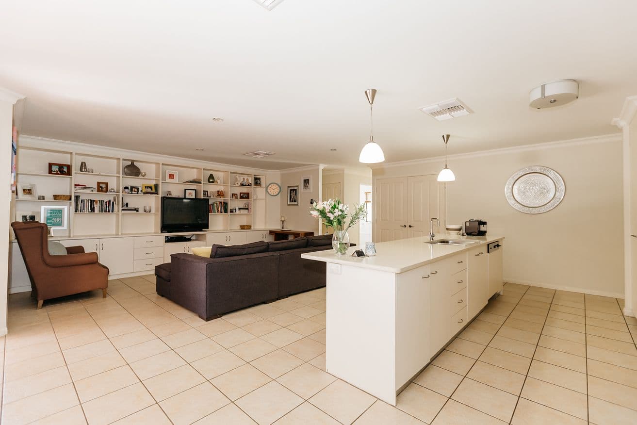 8 Peters Place, Goondiwindi QLD 4390, Goondiwindi - Thumbnail 7