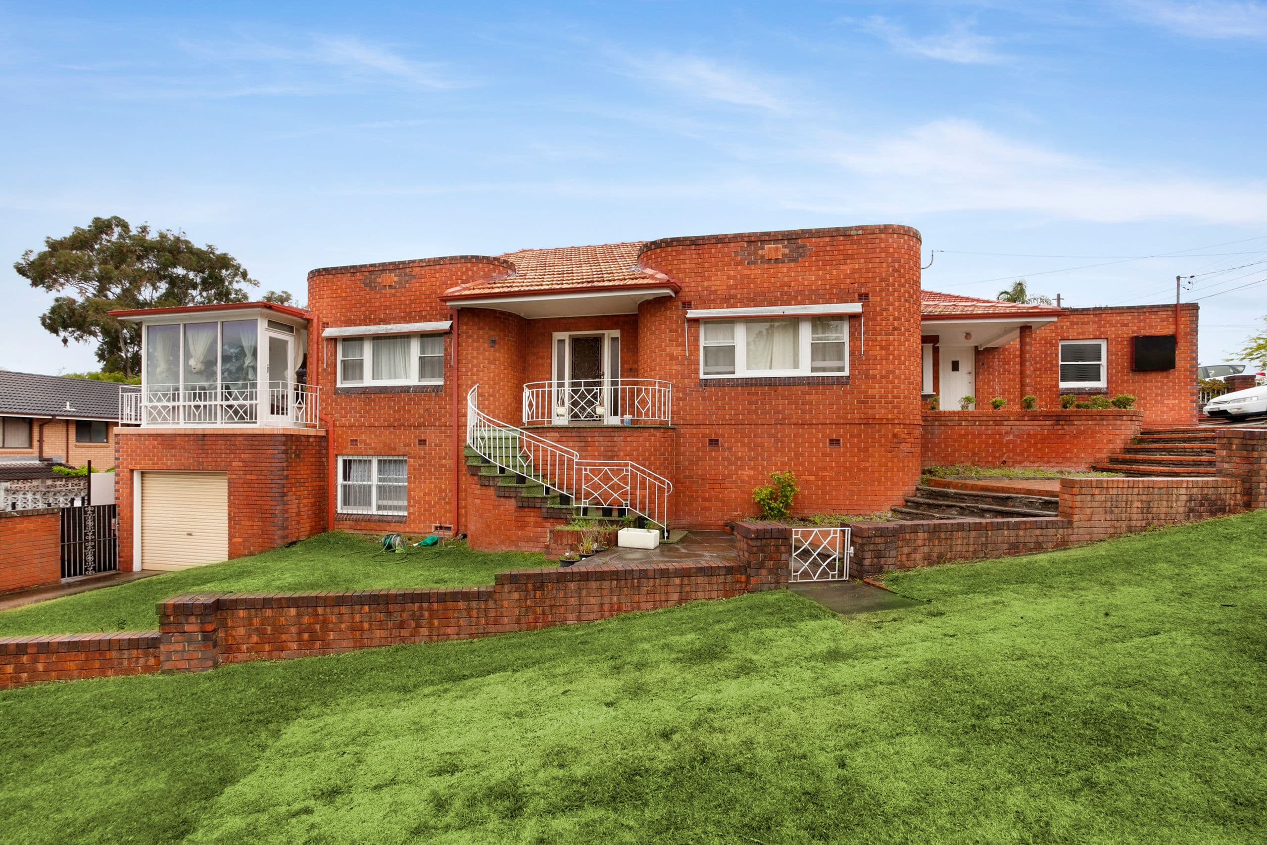 10 Benwerrin Avenue, Carss Park - Image 1
