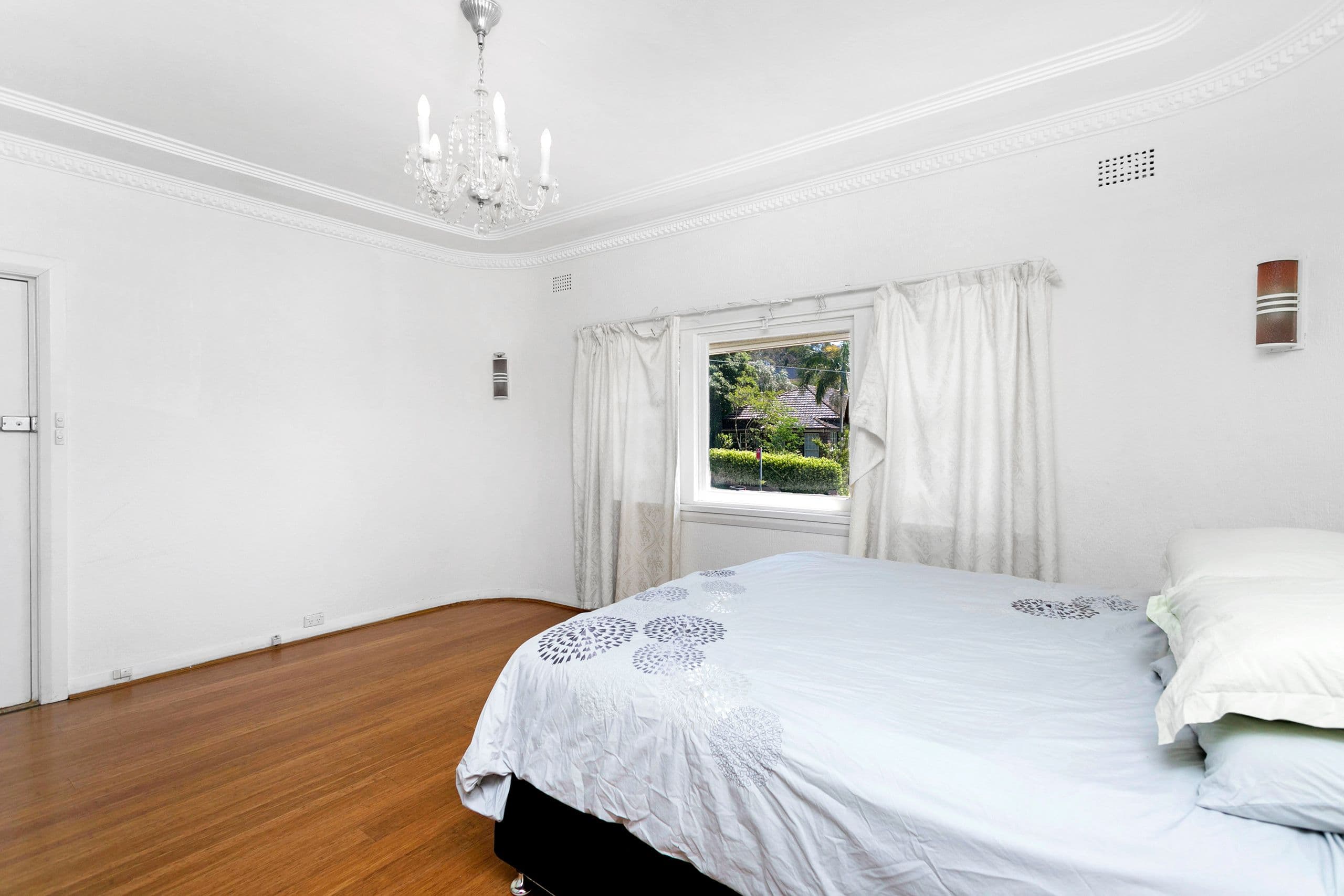 10 Benwerrin Avenue, Carss Park - Thumbnail 5