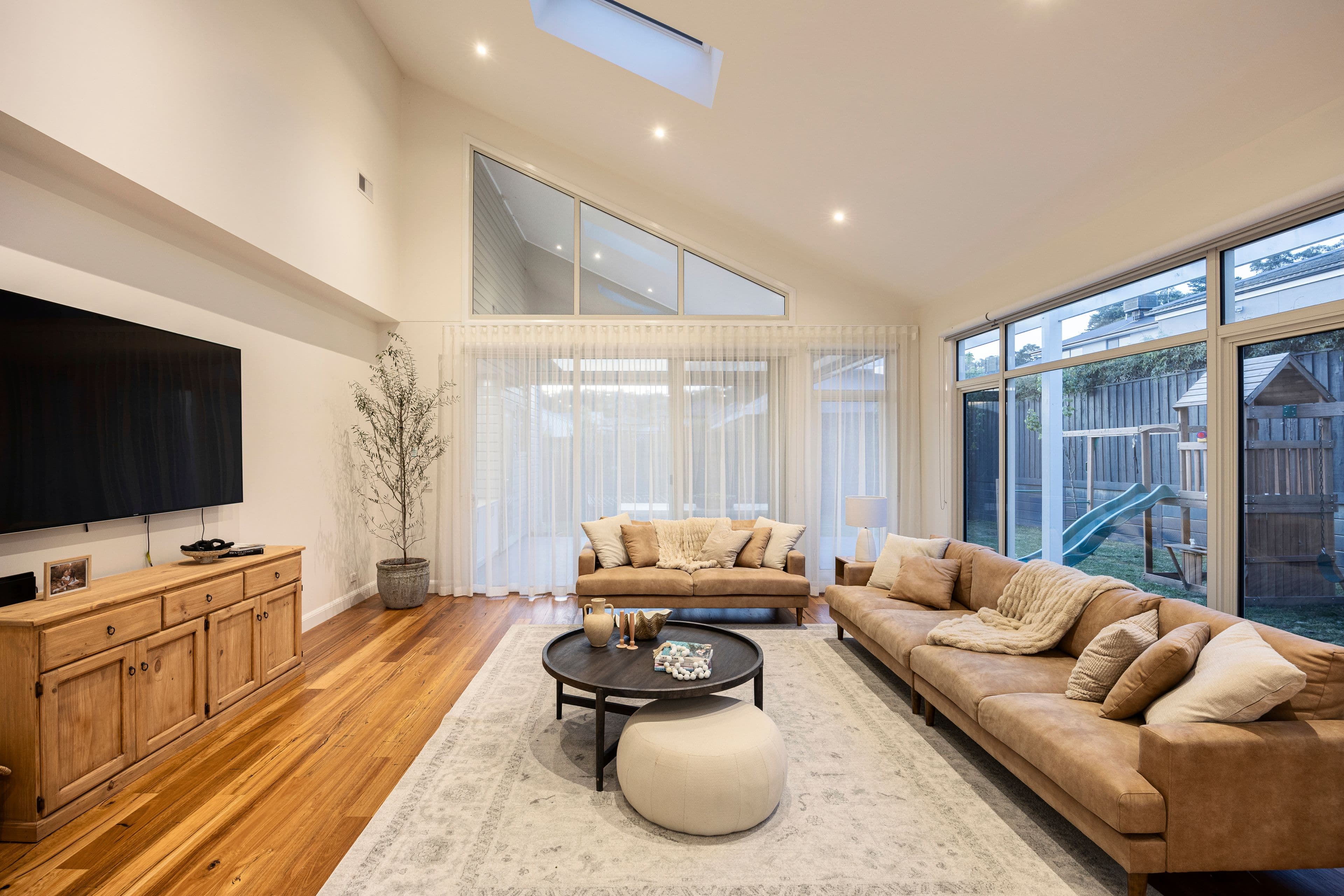 74 Goldsborough Drive, Officer VIC 3809, Officer - Thumbnail 7