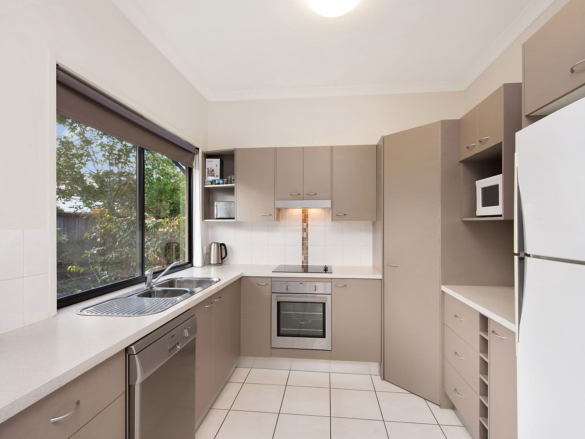 9 Mill Street, Landsborough QLD 4550, Landsborough - Thumbnail 4